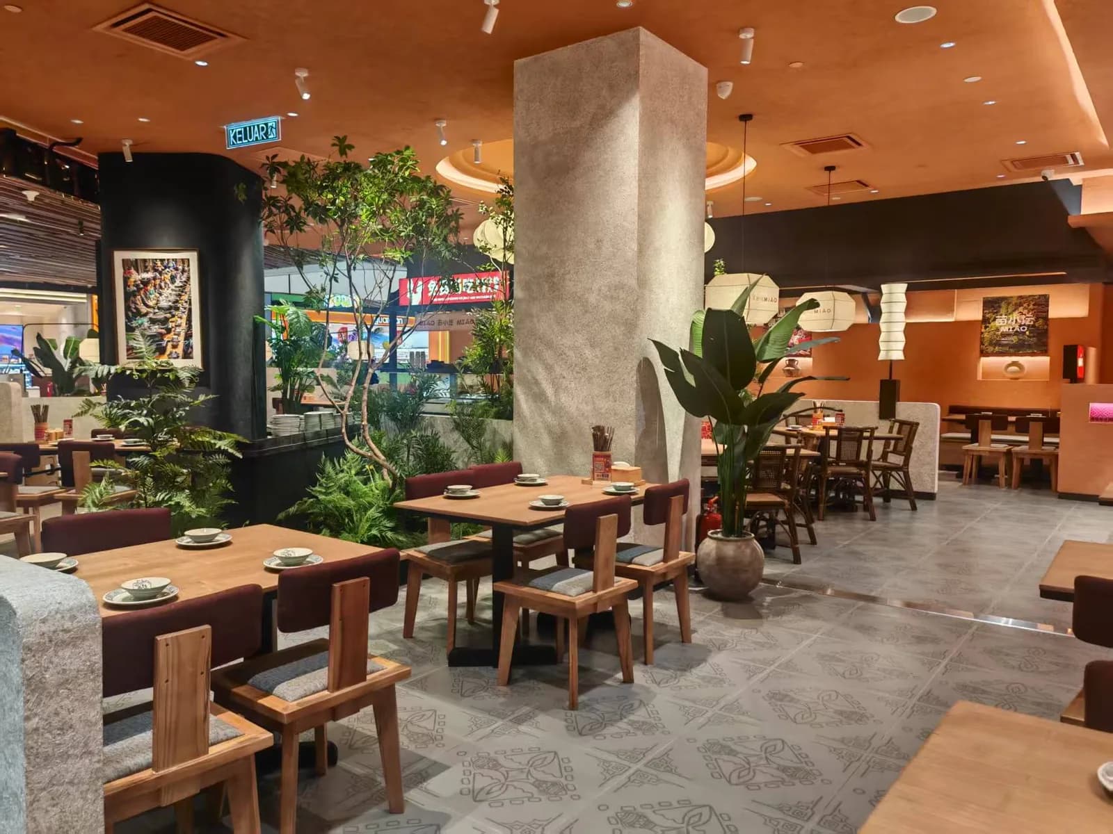 苗小坛 MIÁO IOI MAll DAMANSARA