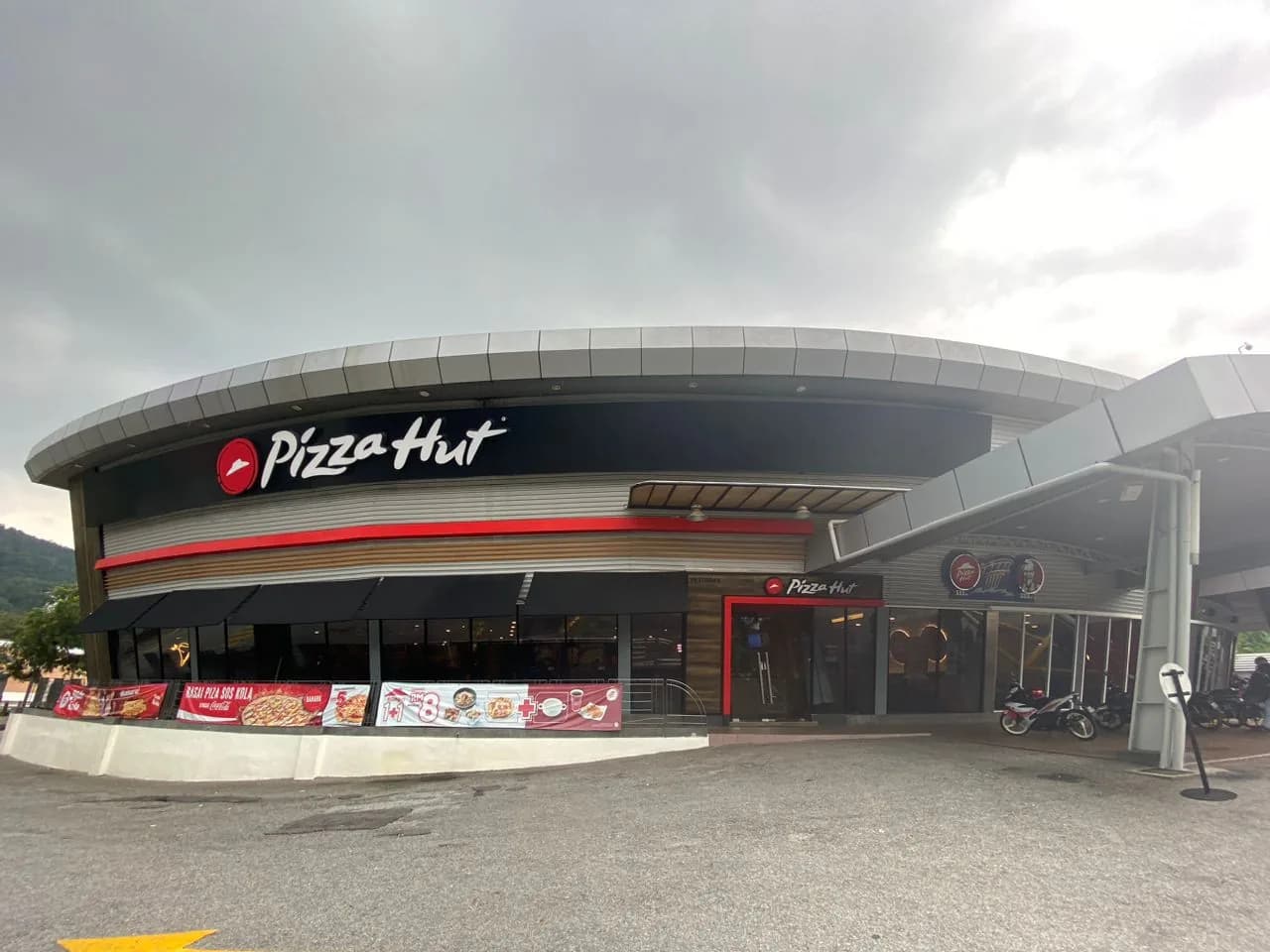 Pizza Hut Wangsa Maju