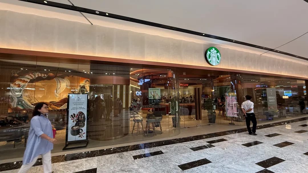 Starbucks Reserve - The Exchange TRX photo 2