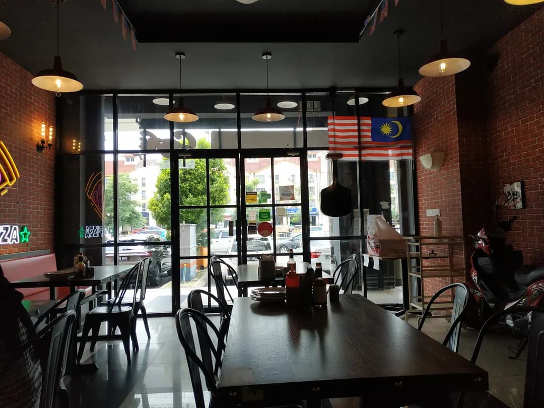 US PIZZA - Seksyen 7, Shah Alam photo 2