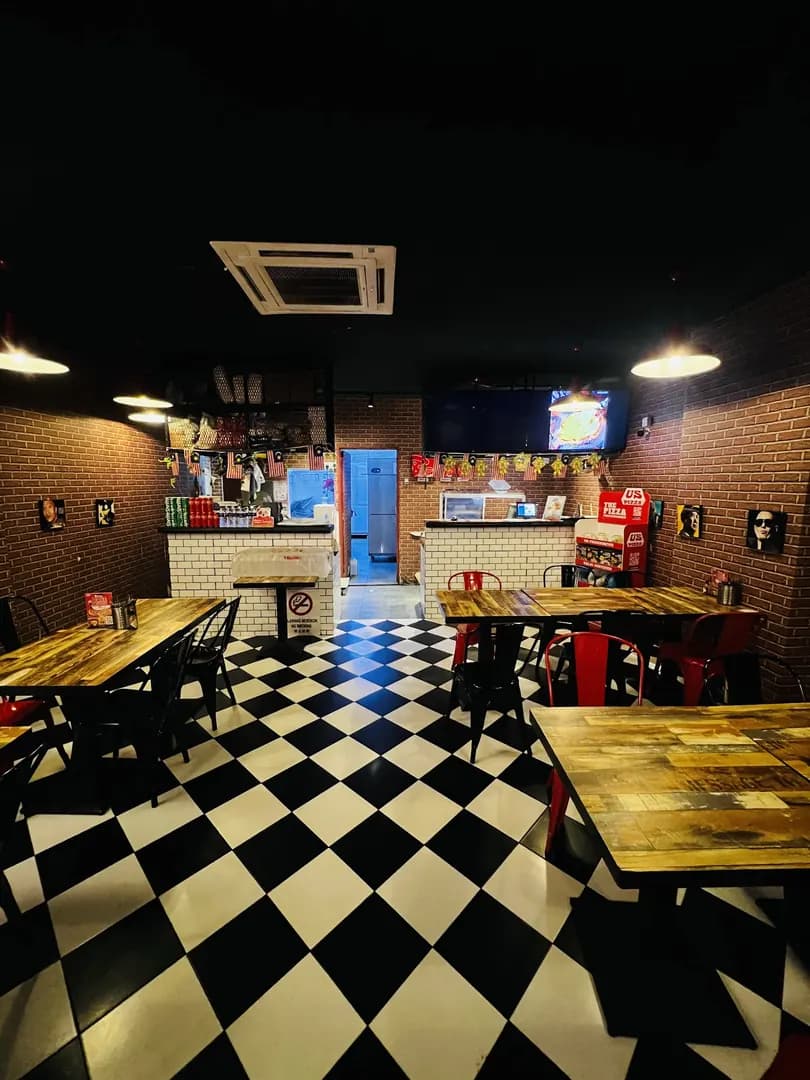 US PIZZA - Dang Wangi photo 3