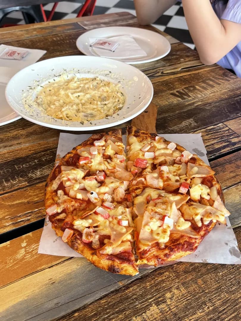 US PIZZA - Dang Wangi photo 2
