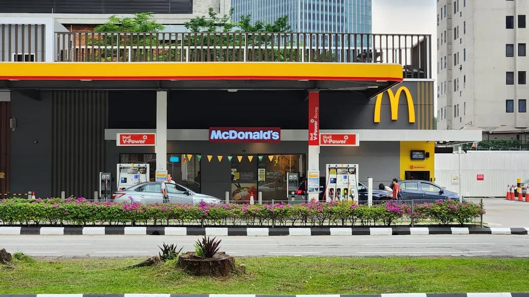 McDonald's Shell Bukit Bintang DT photo 2