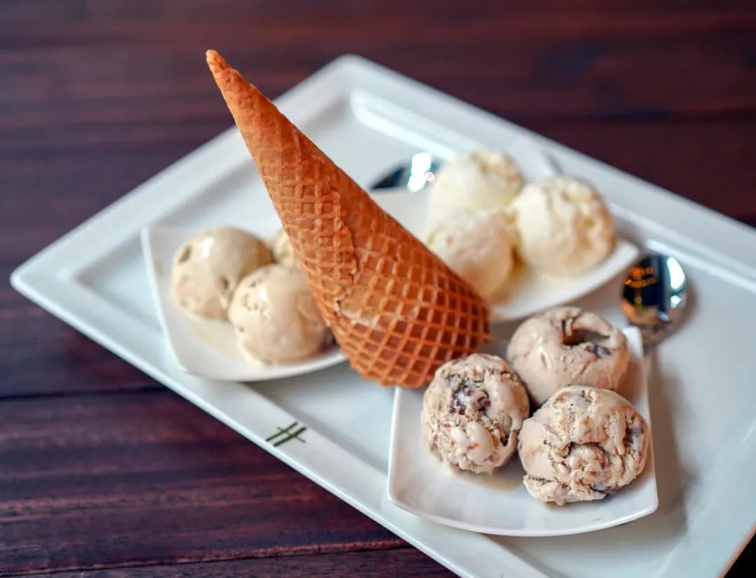 Helado Desserts & Cafe @Sunway Damansara photo 3