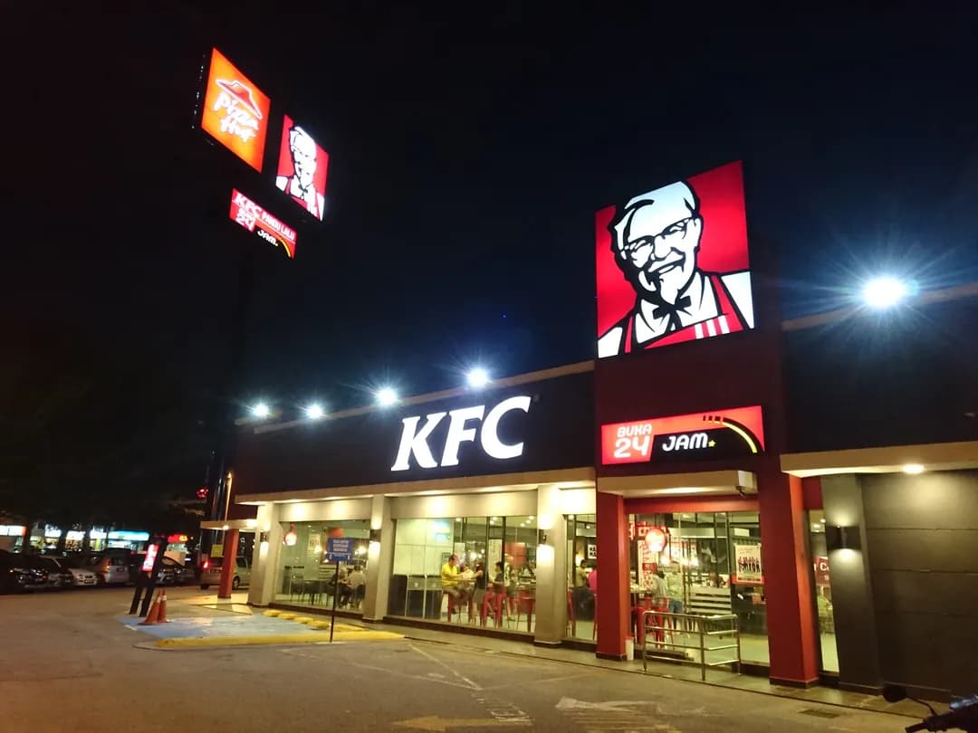 KFC SETIA ALAM DT photo 2