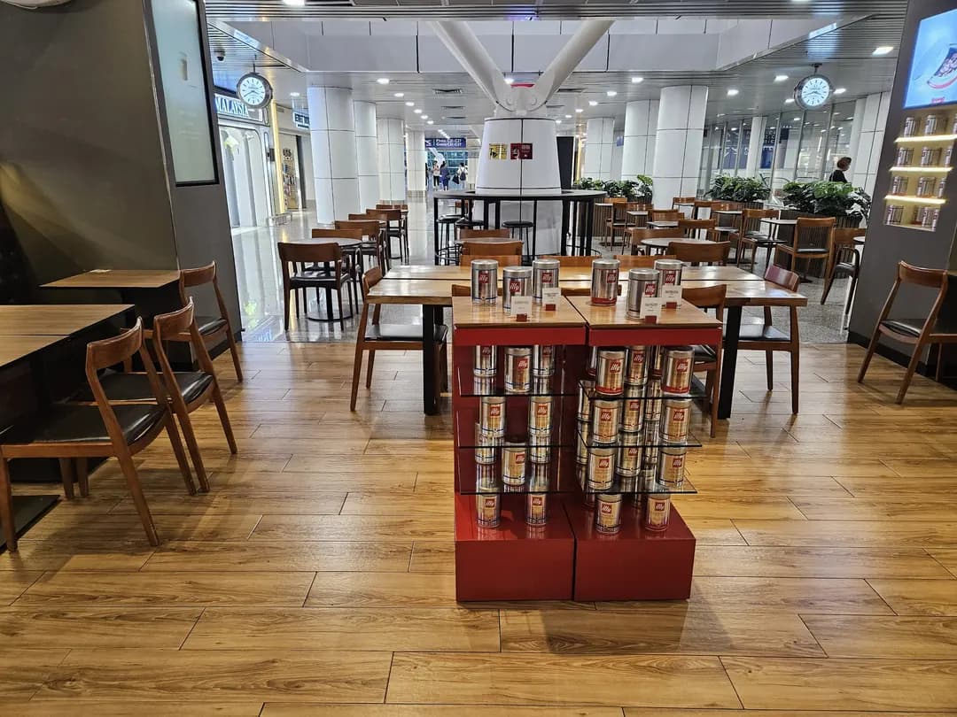 illy Caffe @ KLIA Terminal 1 Satellite photo 3