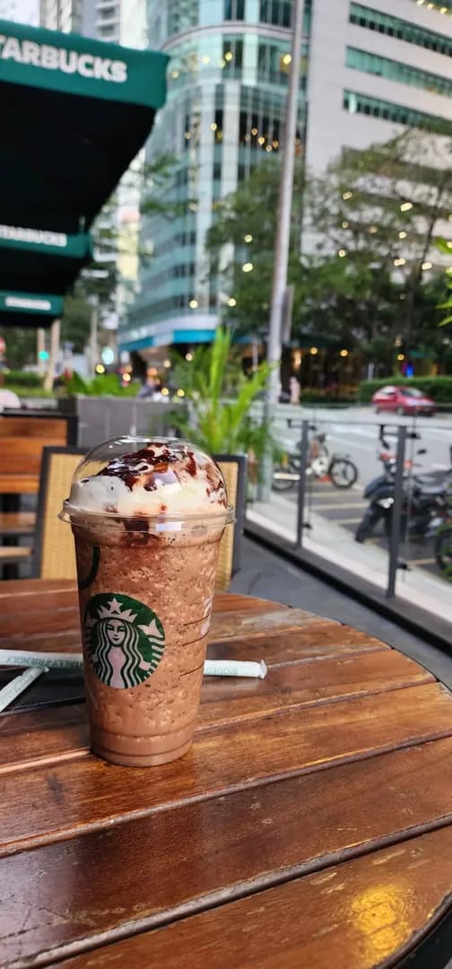 Starbucks photo 3