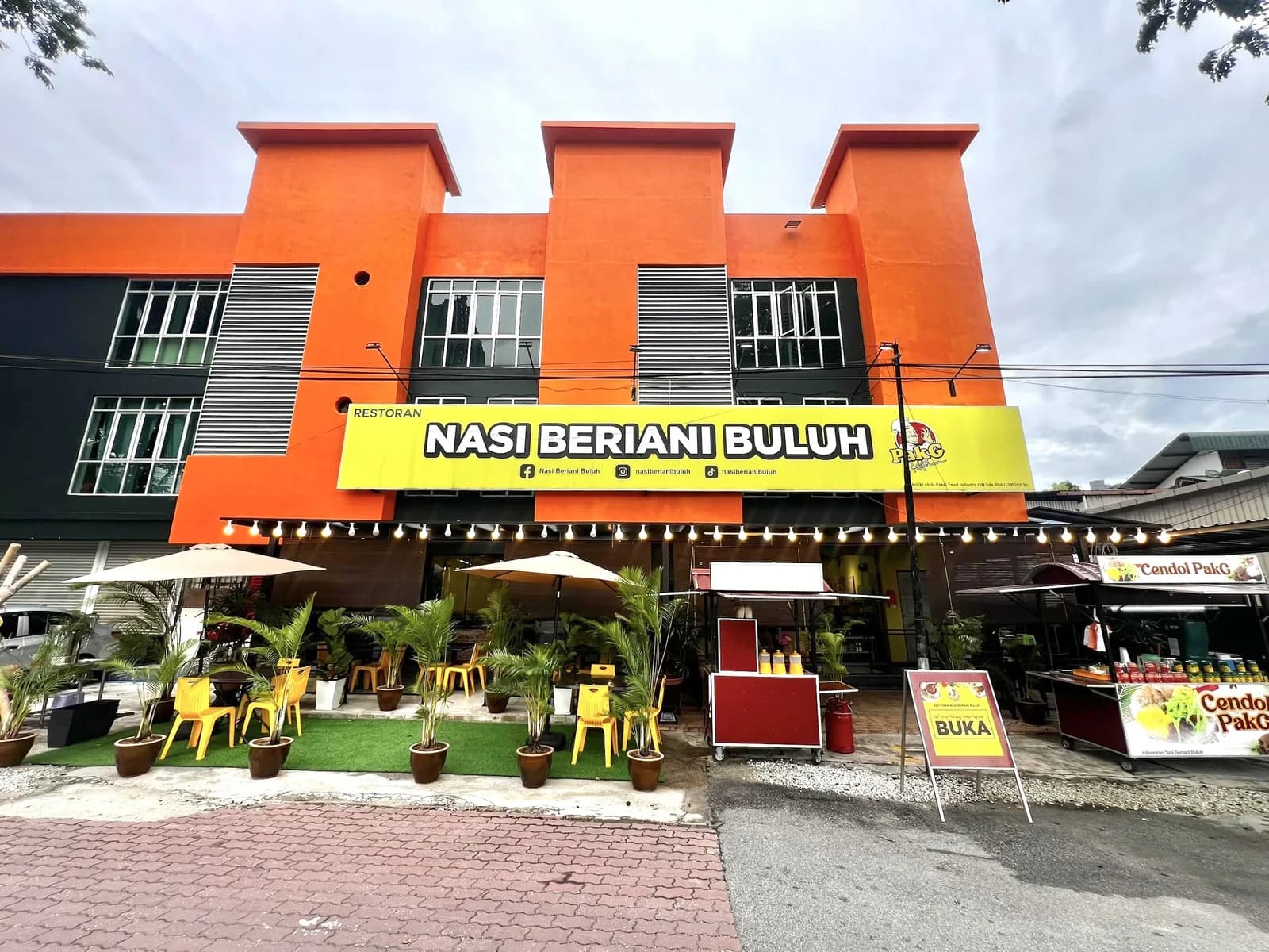 RESTORAN NASI BERIANI BULUH