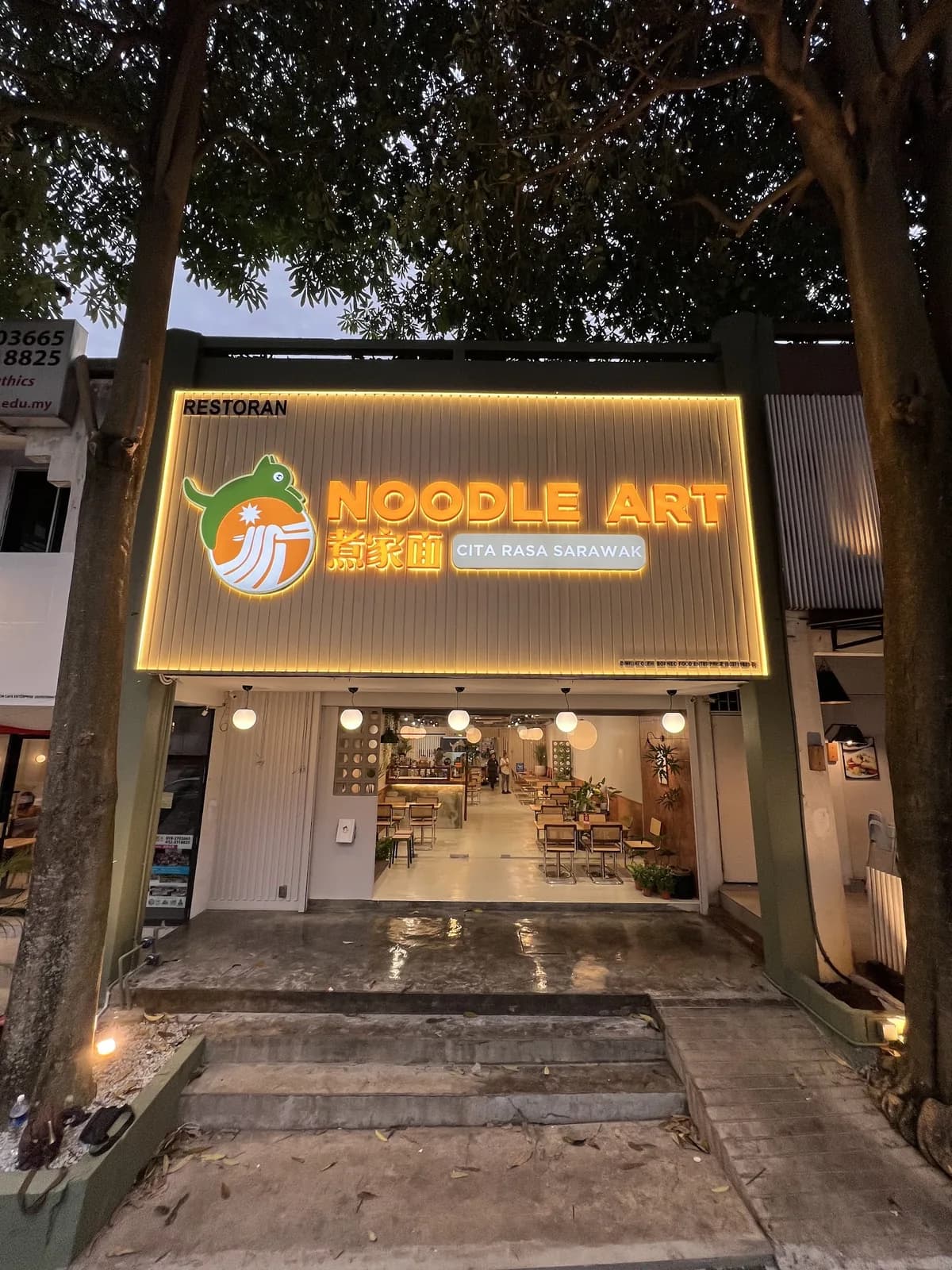 Noodle Art Menjalara