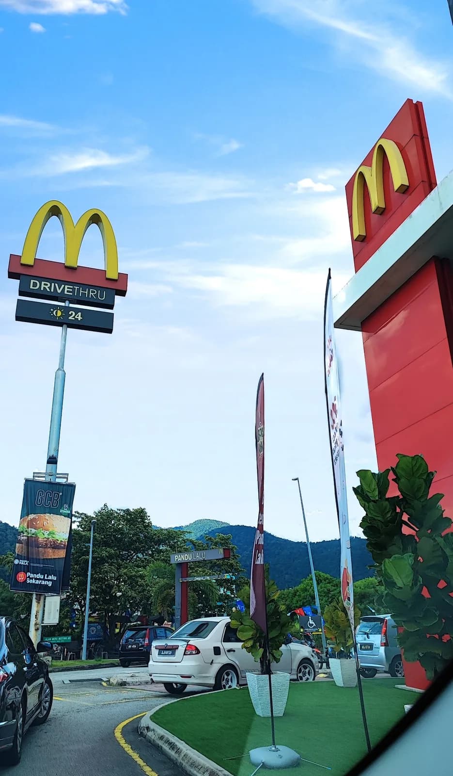 McDonald's Meru Raya DT