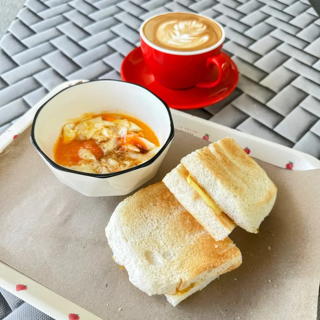 Ding Dong Coffee & Wawasan Hill Cendol photo 3
