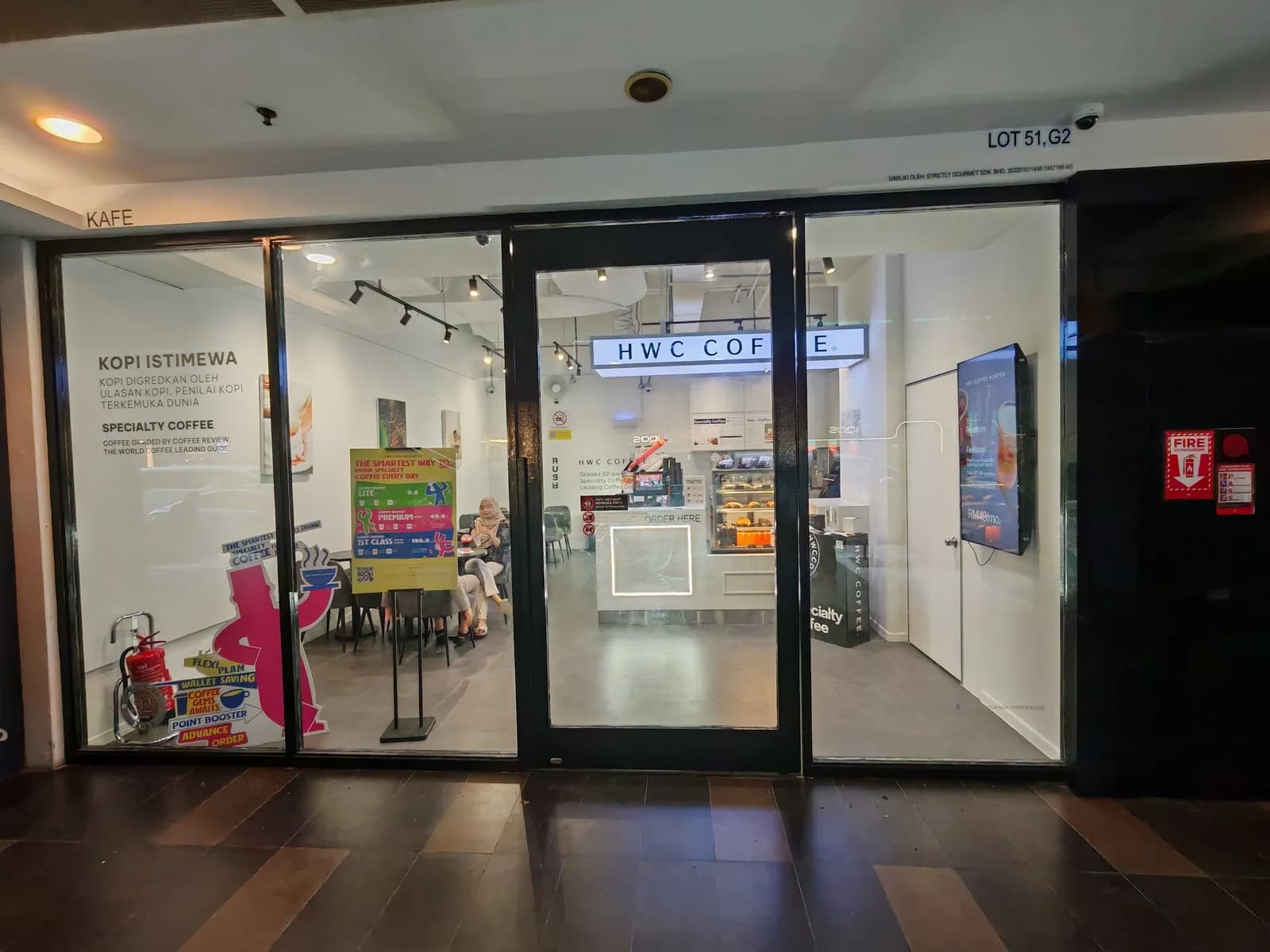 HWC Coffee - Publika