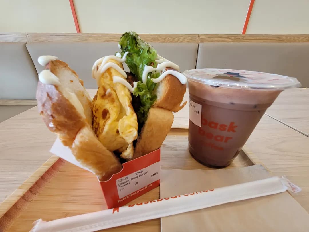 Bask Bear Coffee Bandar Botanik Klang photo 3
