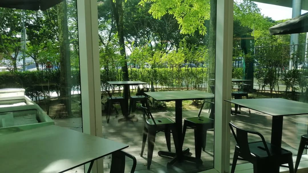 KoffeHolics Cafe photo 2
