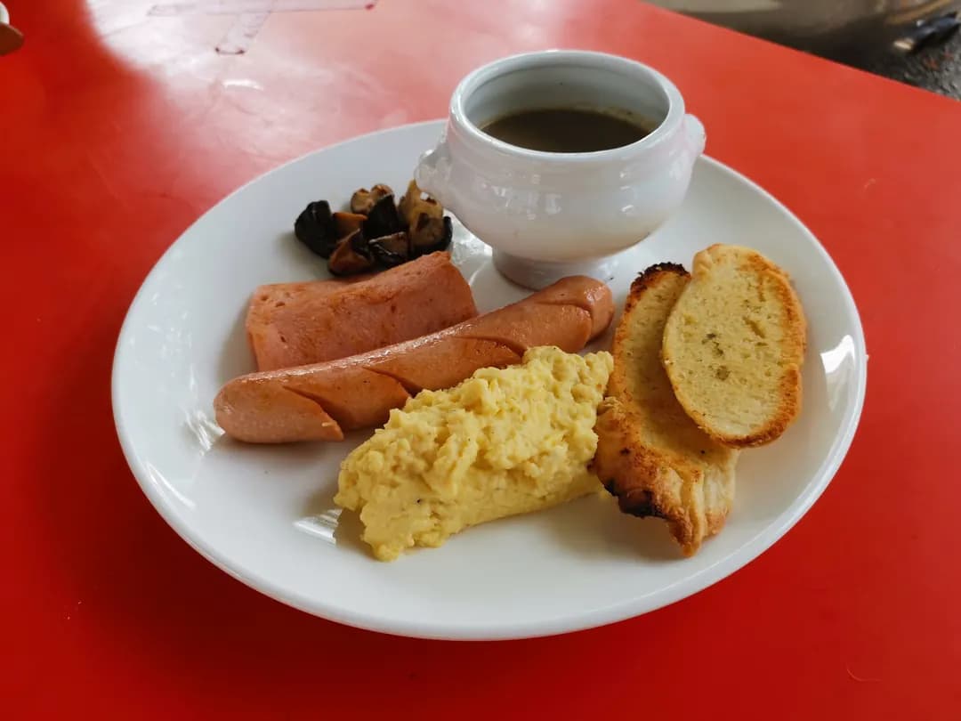 Tree Cottage Western Cuisine photo 3