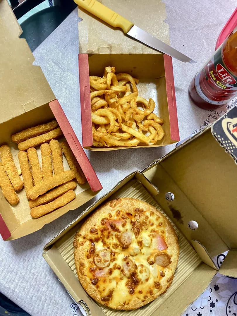 Pizza Hut Bukit Rimau photo 3