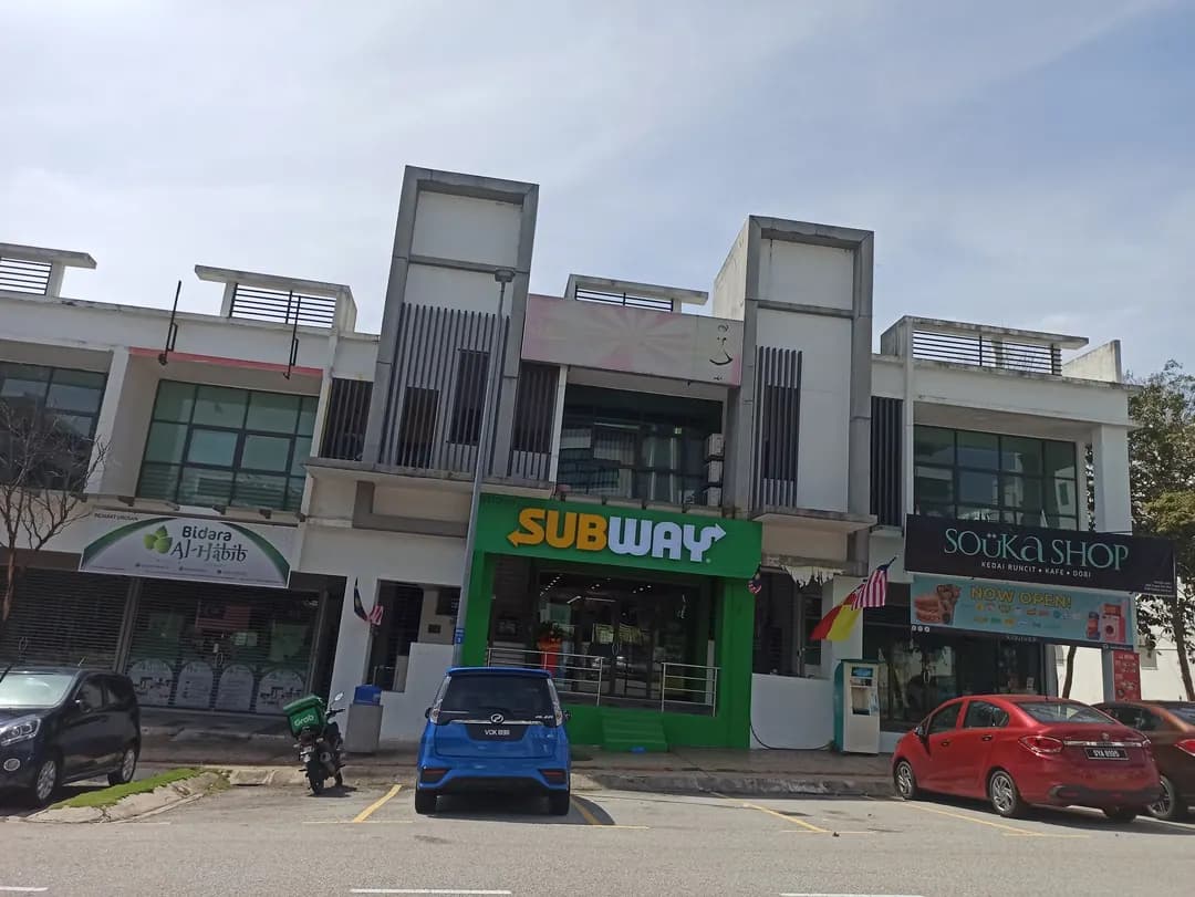 Subway Denai Alam photo 2