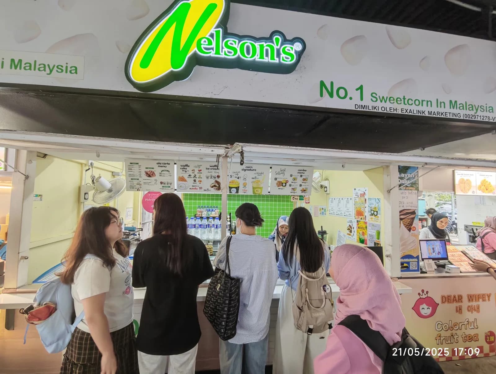 Nelson's Universiti Malaya