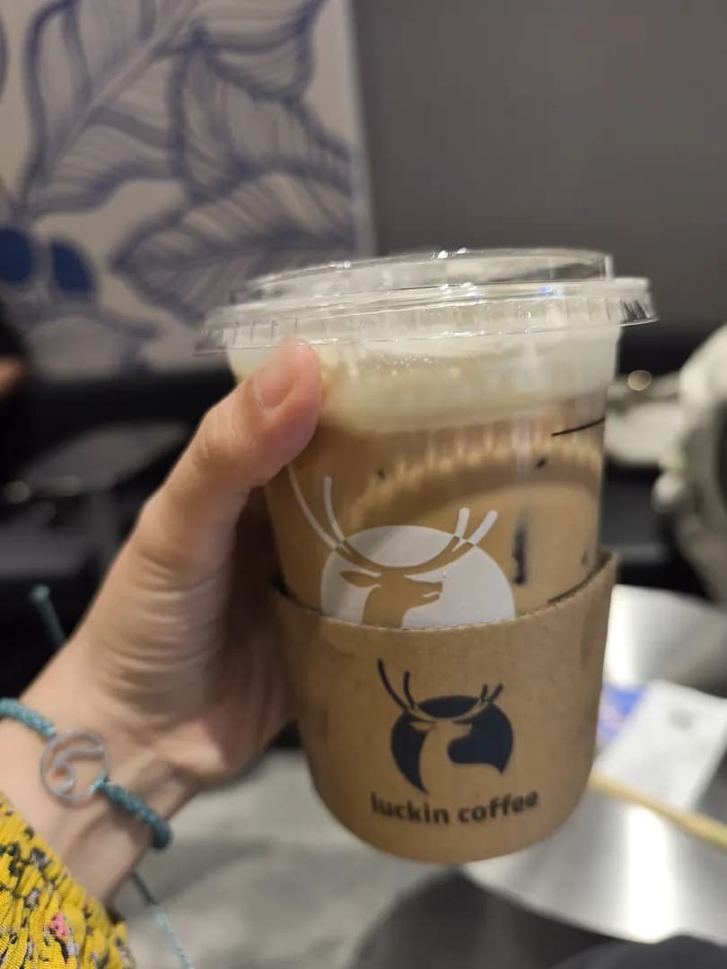 Luckin Coffee - Seksyen 13 Shah Alam photo 3